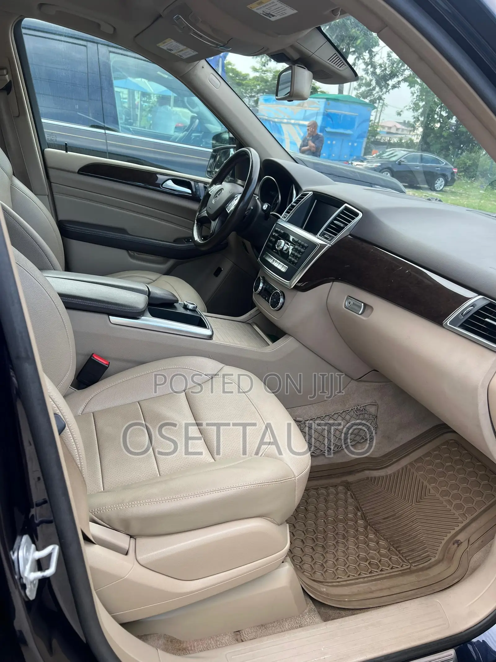 Mercedes-Benz M Class ML350 4MATIC 4dr SUV AWD (3.5L 6cyl 7A) 2015 Blue