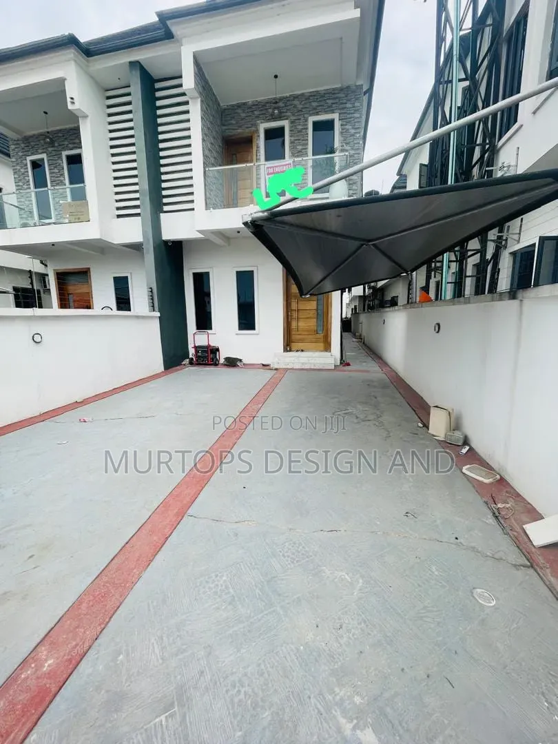 Furnished 4bdrm Duplex in Lekki Phase 2 for sale
