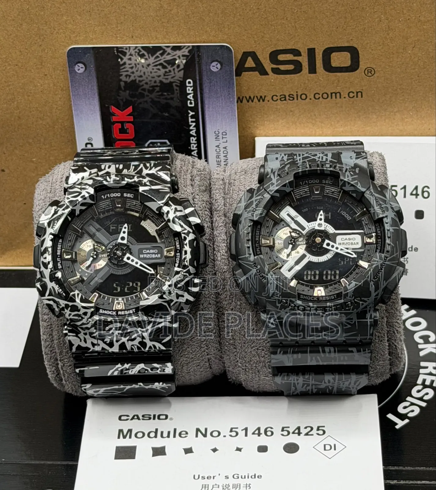 G-Shock Digital and Analogue Time Display Rubber Watch,With Date,