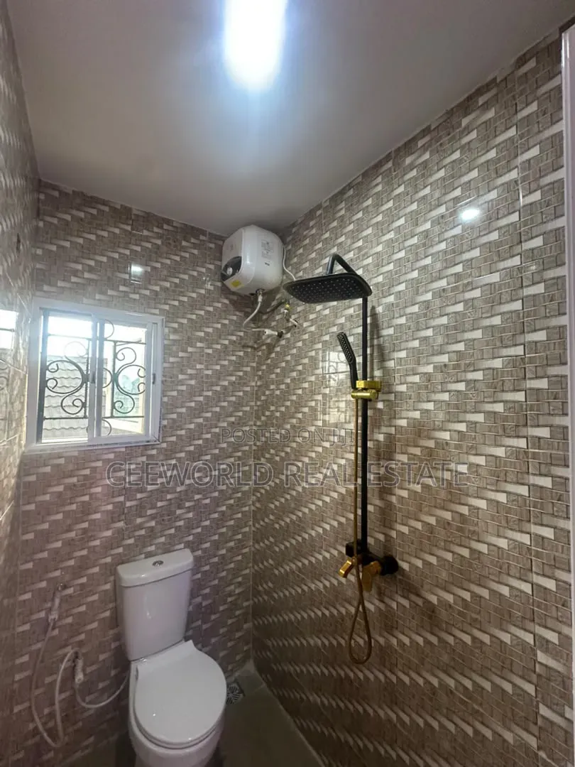 1bdrm Apartment in Ajufo Estate Elebu, Akala Express for rent