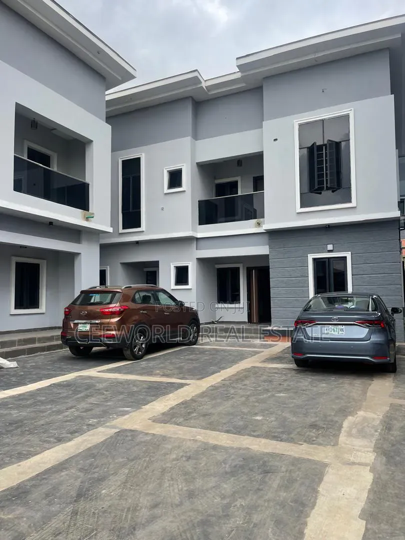 3bdrm Apartment in Olusoji Oluyole, Akala Express for rent
