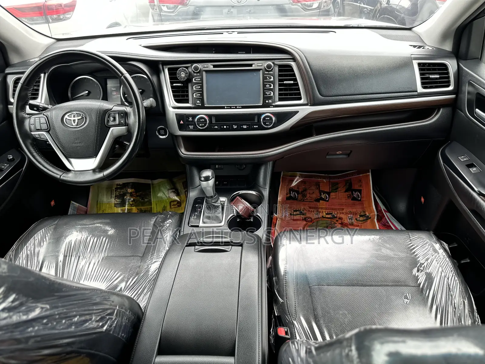 Toyota Highlander Limited Platinum V6 4x2 (3.5L 6cyl 6A) 2016 Gray