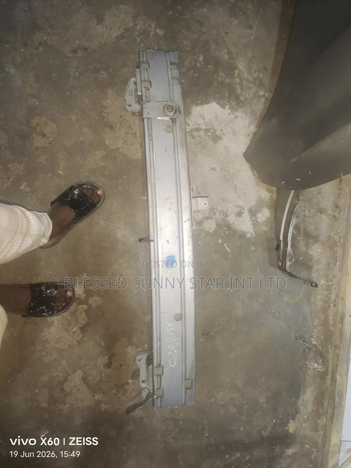 Front Bumper Beem or Reinforcement Nissan