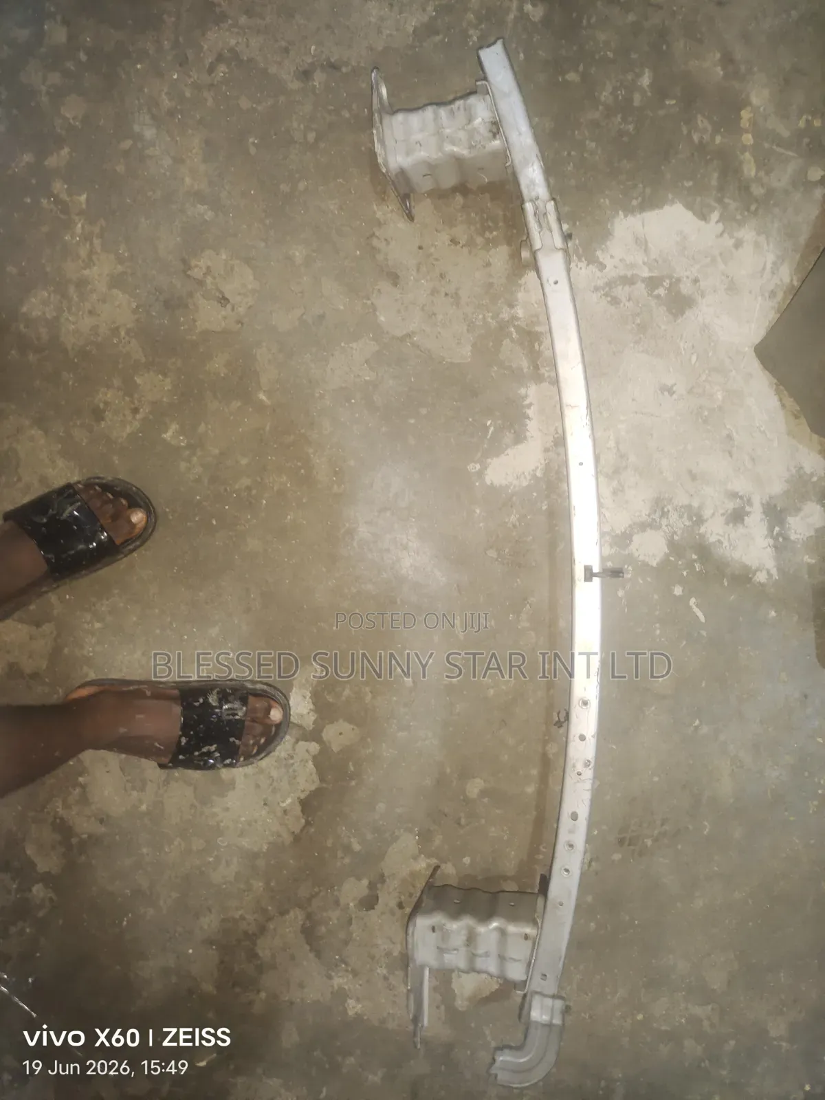 Front Bumper Beem or Reinforcement Nissan