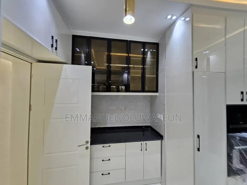 5bdrm Duplex in Katampe Extension for rent