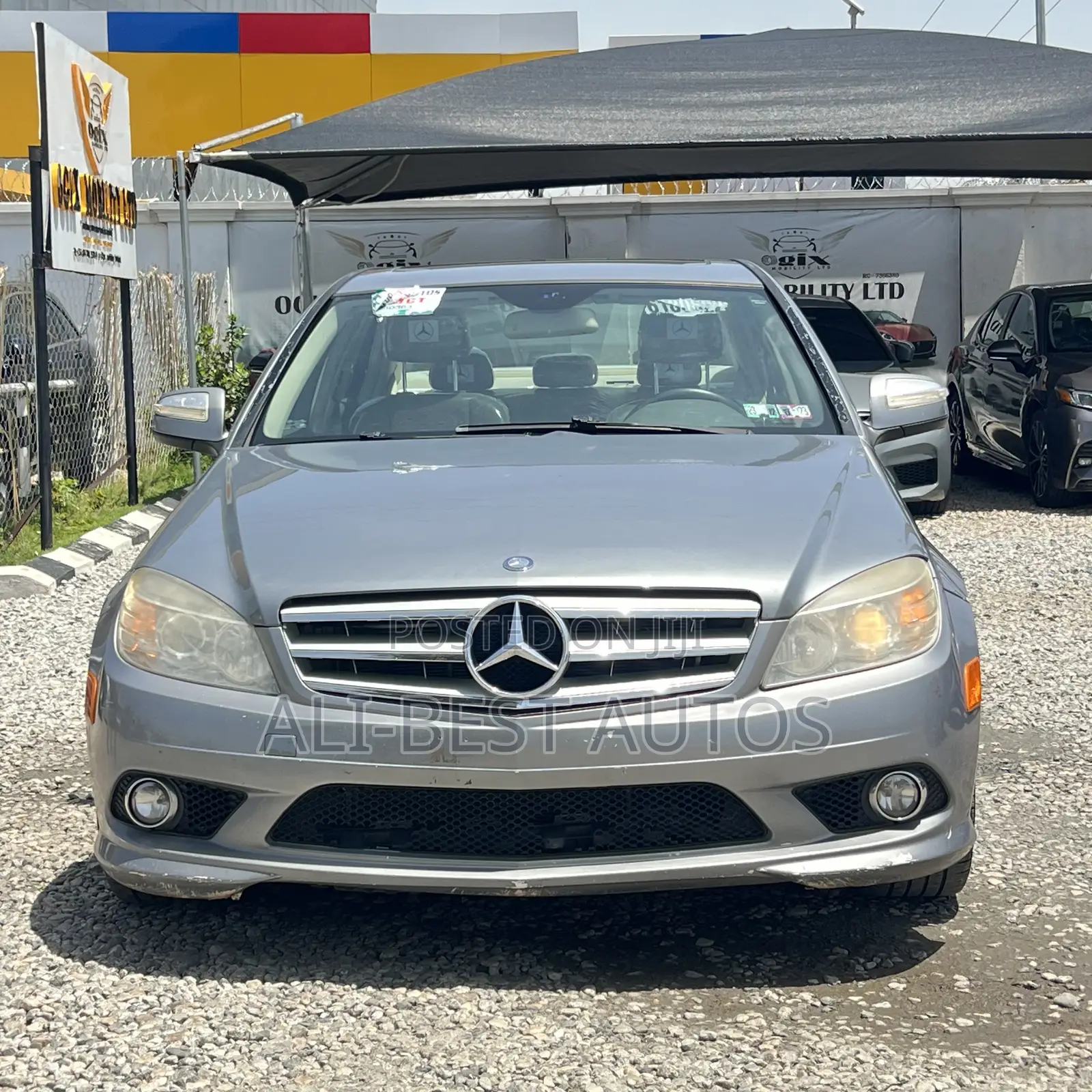 Mercedes-Benz C300 2010 Gray