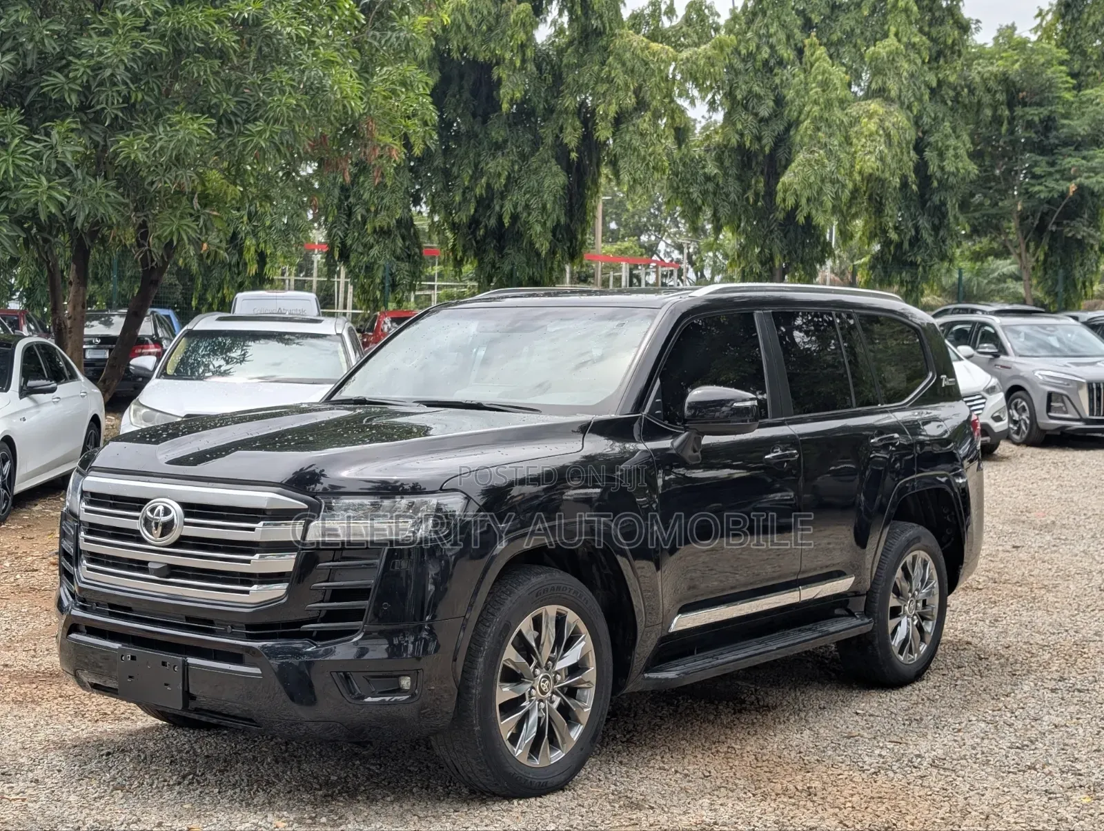 Toyota Land Cruiser 2022 Black