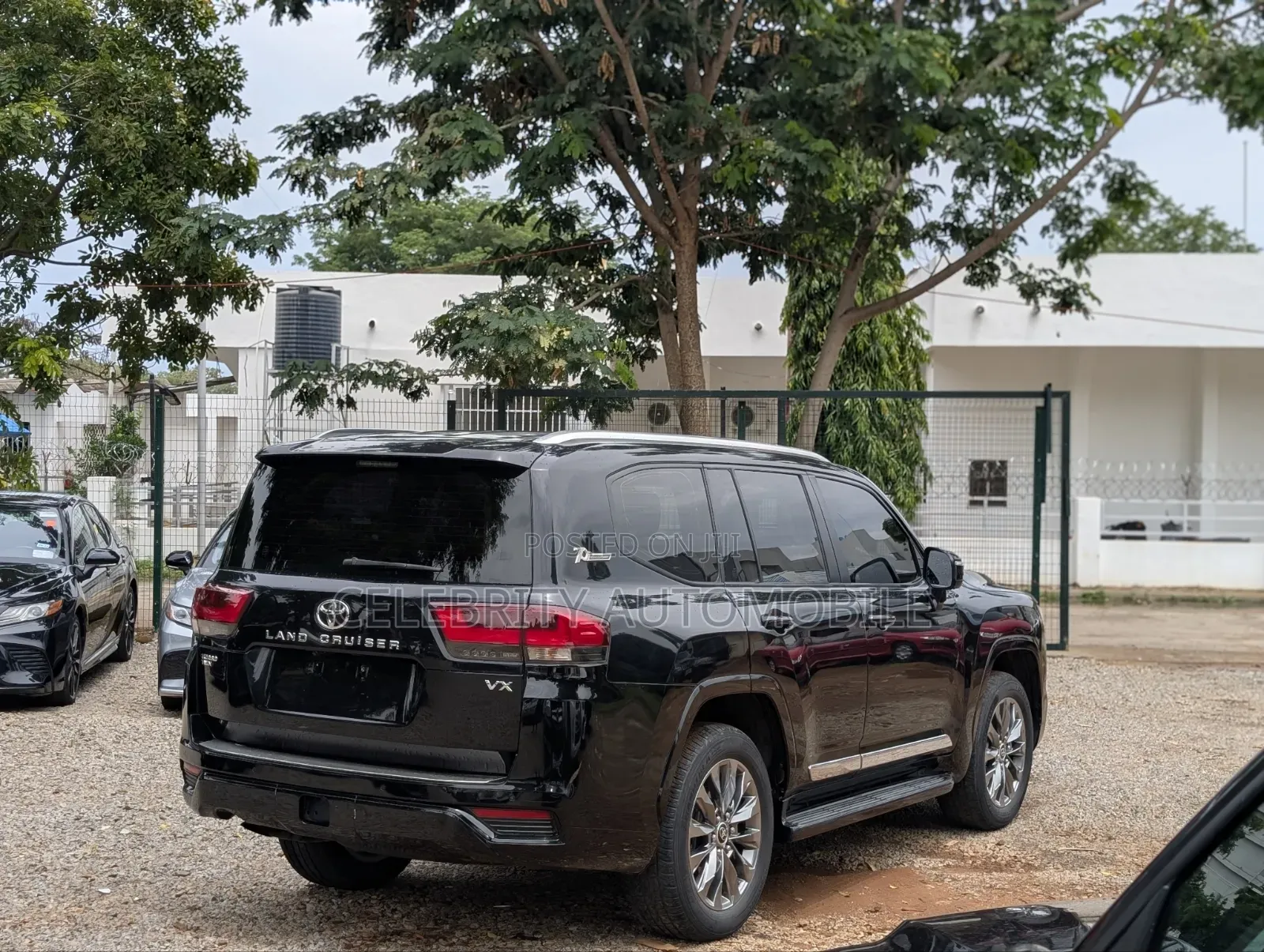 Toyota Land Cruiser 2022 Black