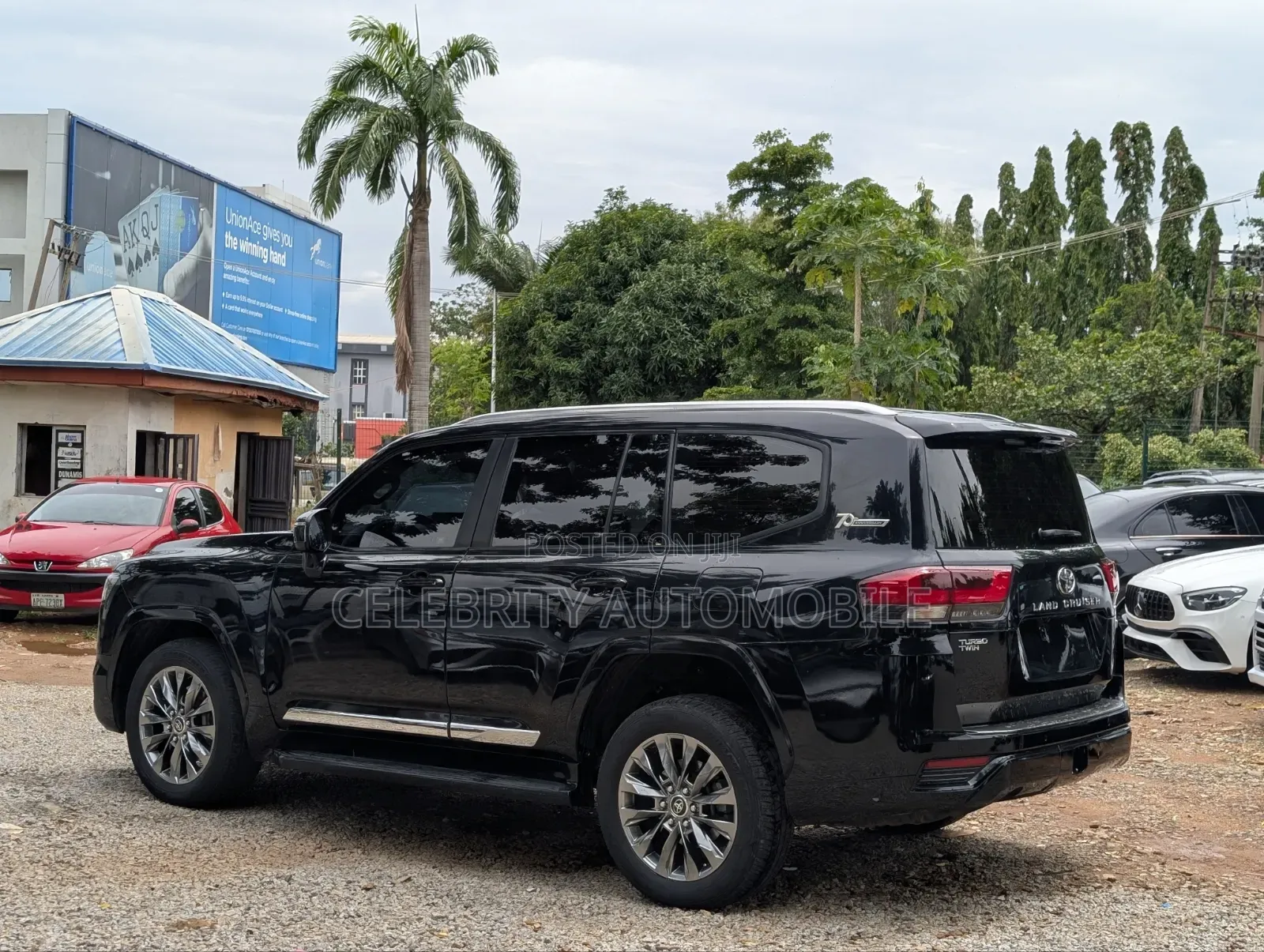 Toyota Land Cruiser 2022 Black
