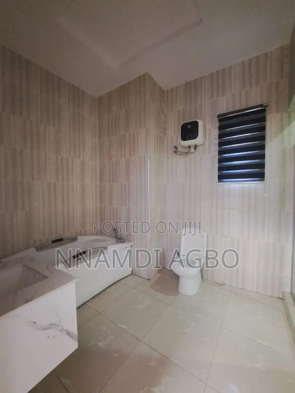 4bdrm Duplex in Chevron for rent