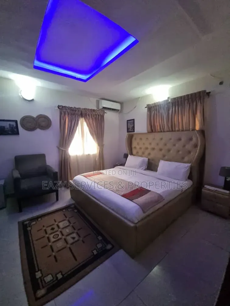 Furnished Mini Flat in Lekki Phase One for rent