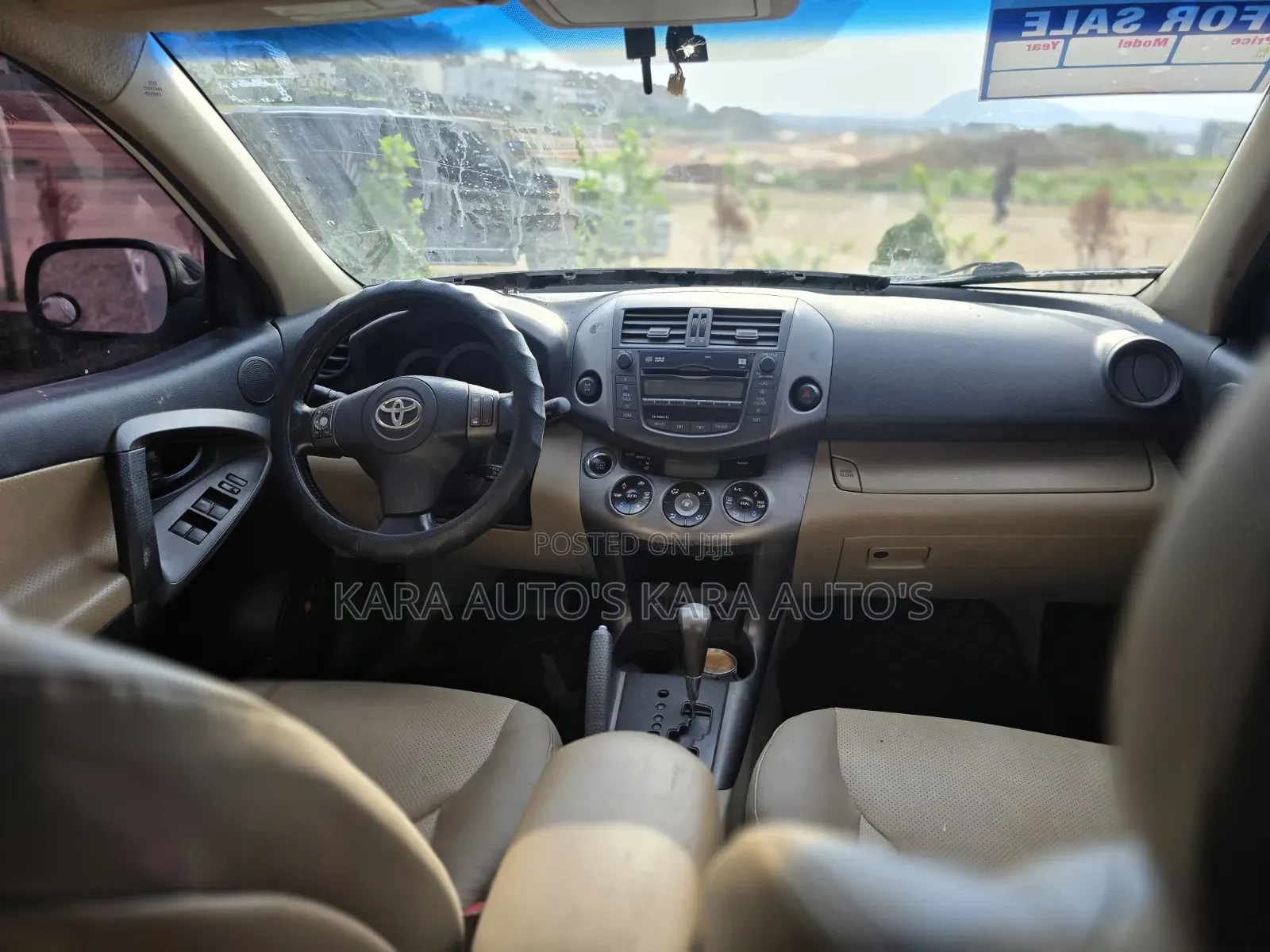 Toyota RAV4 2010 White