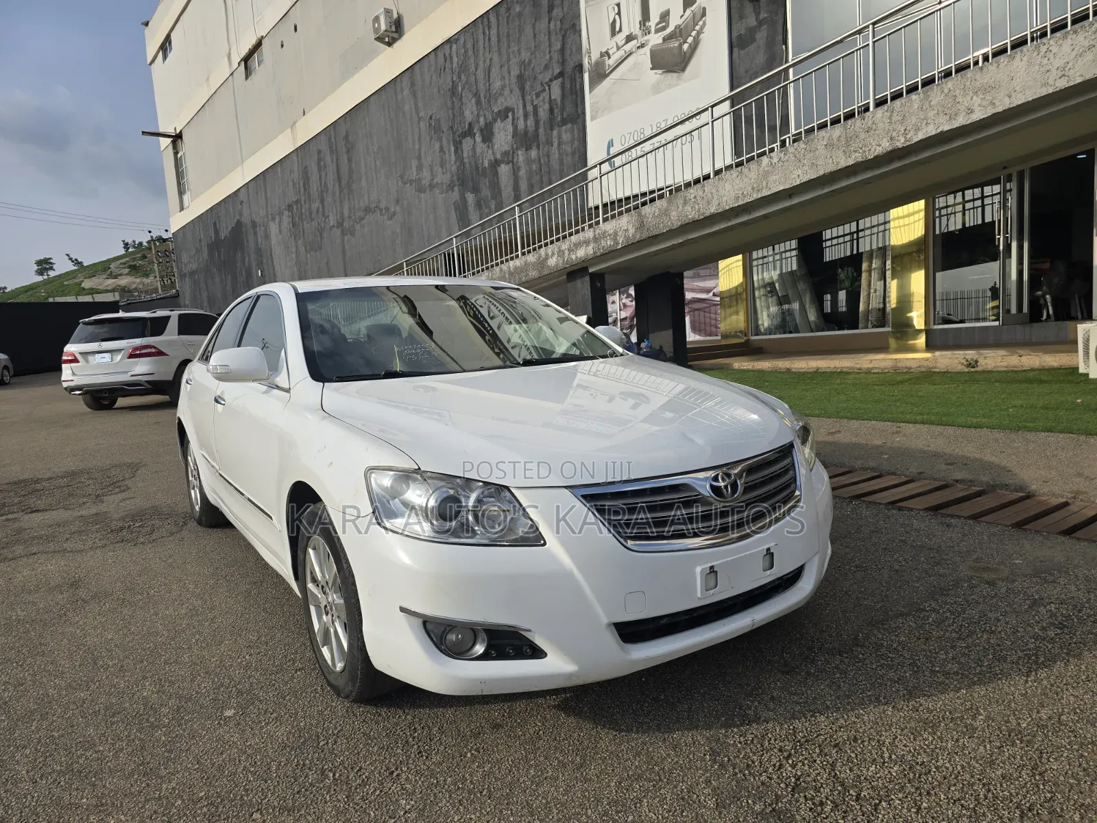 Toyota Camry 2010 White