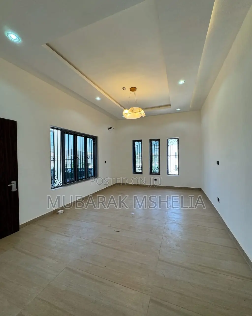 7bdrm Duplex in Guzape District for sale