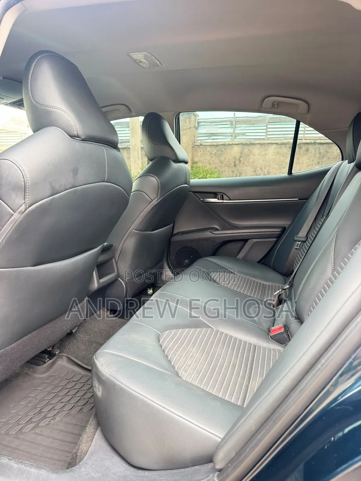 Toyota Camry 2019 Black