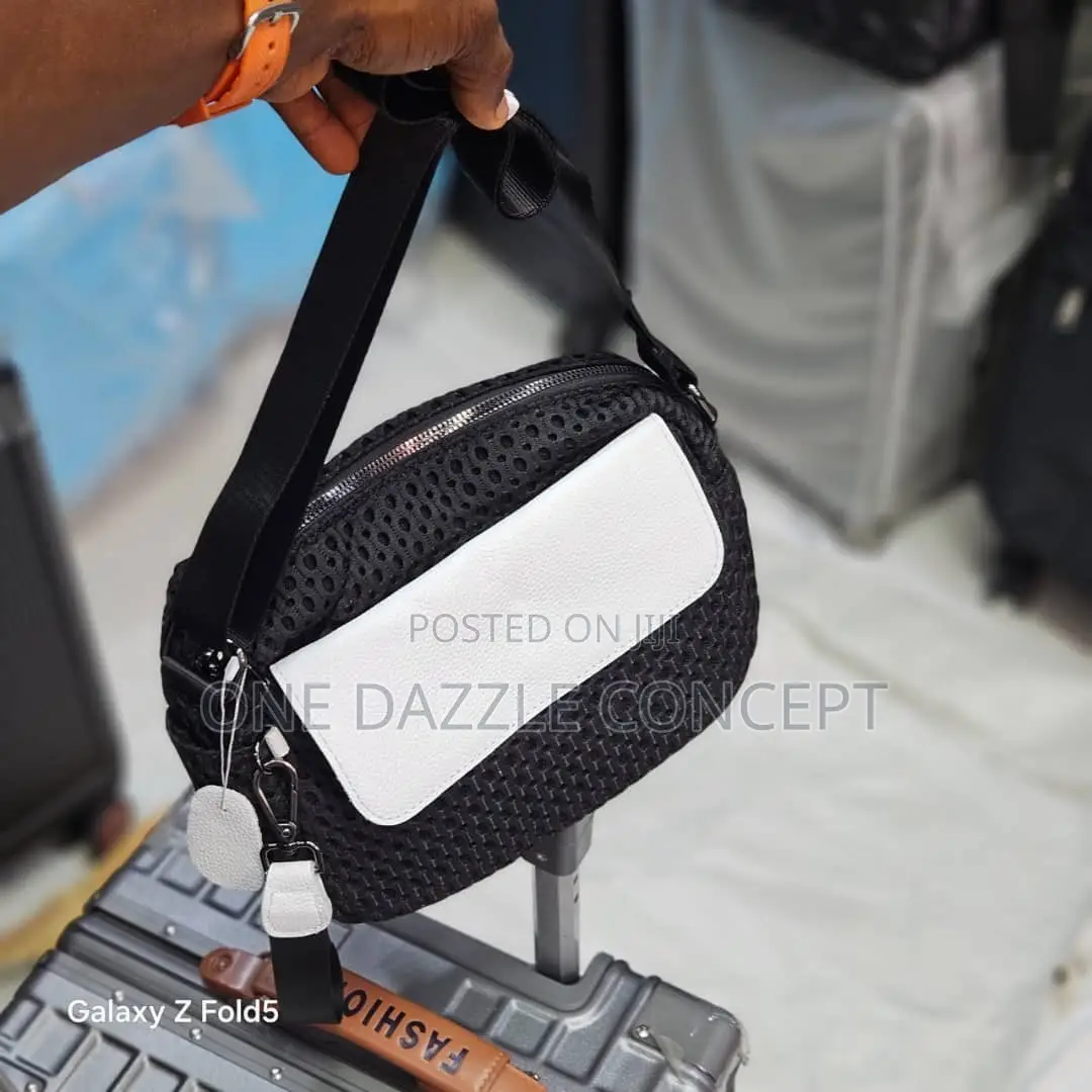 Cross Body Bag/ Shoulder Bags