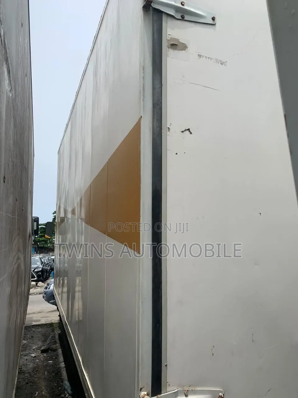 Foreign Used Mercedes Benz 814