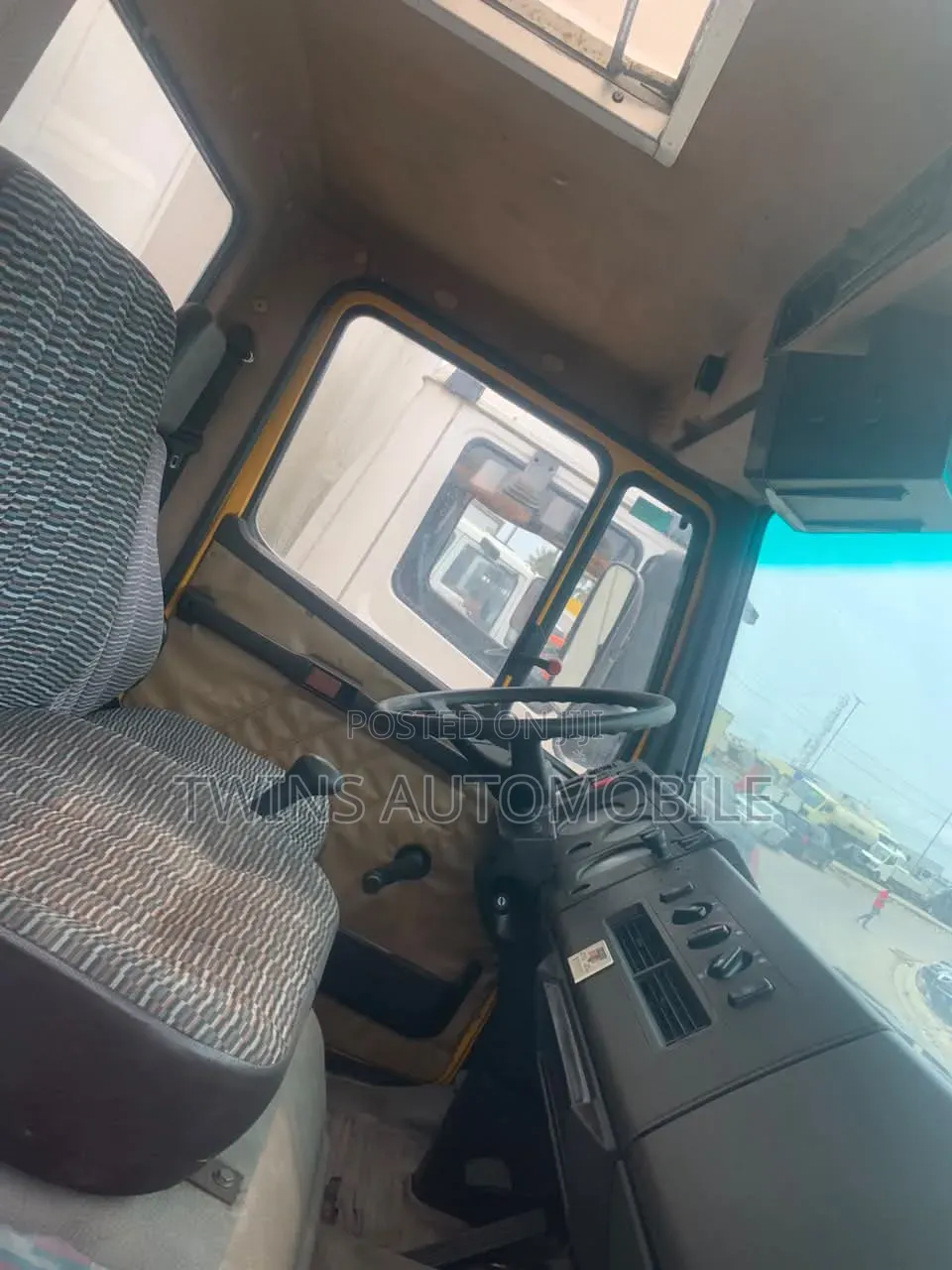 Foreign Used Mercedes Benz 814