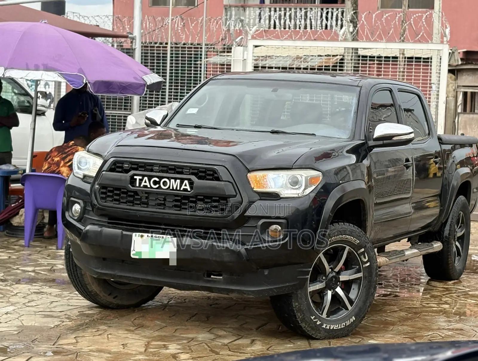 Toyota Tacoma 2018 Black