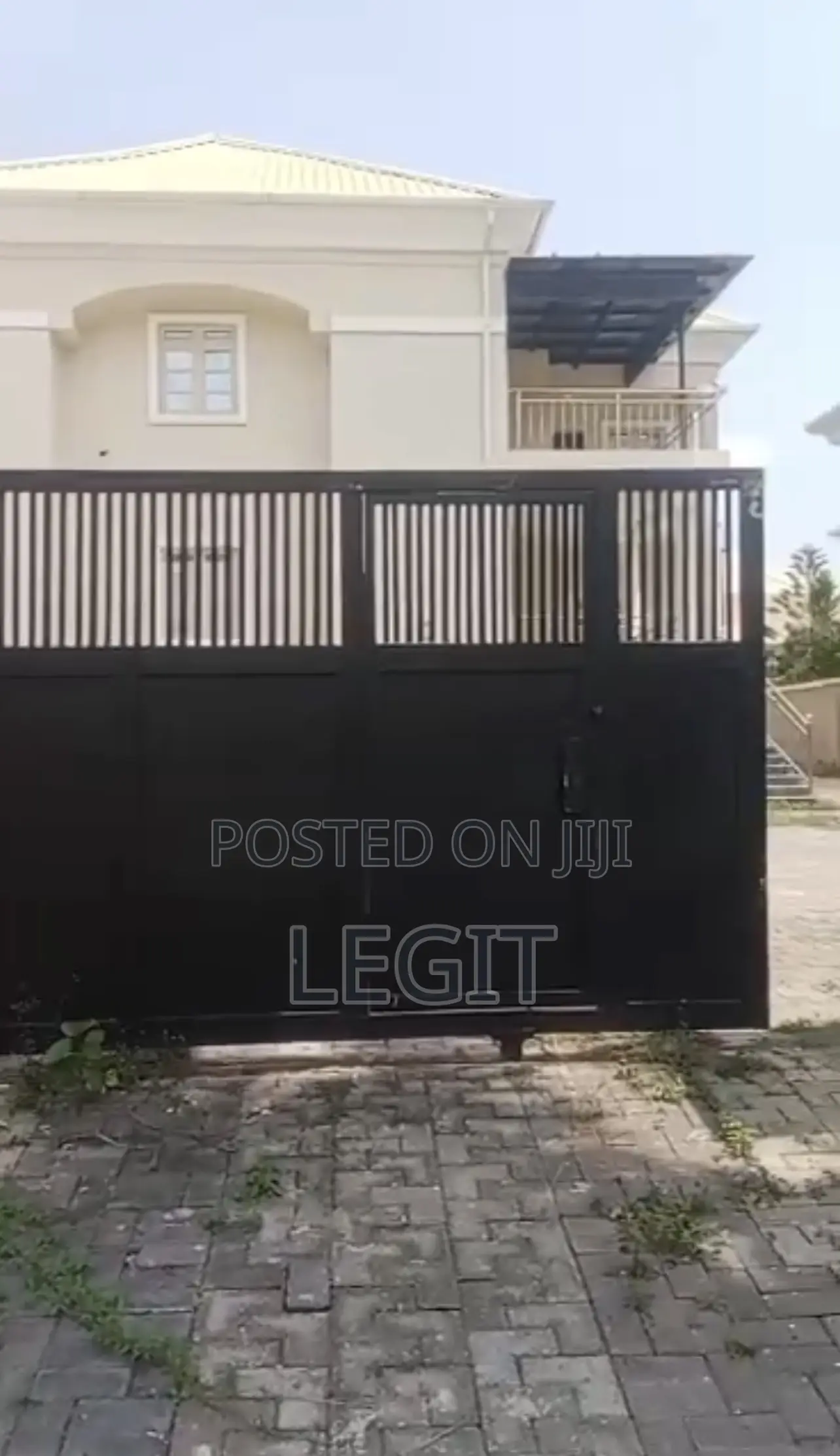 5bdrm Duplex in Galadimawa for sale