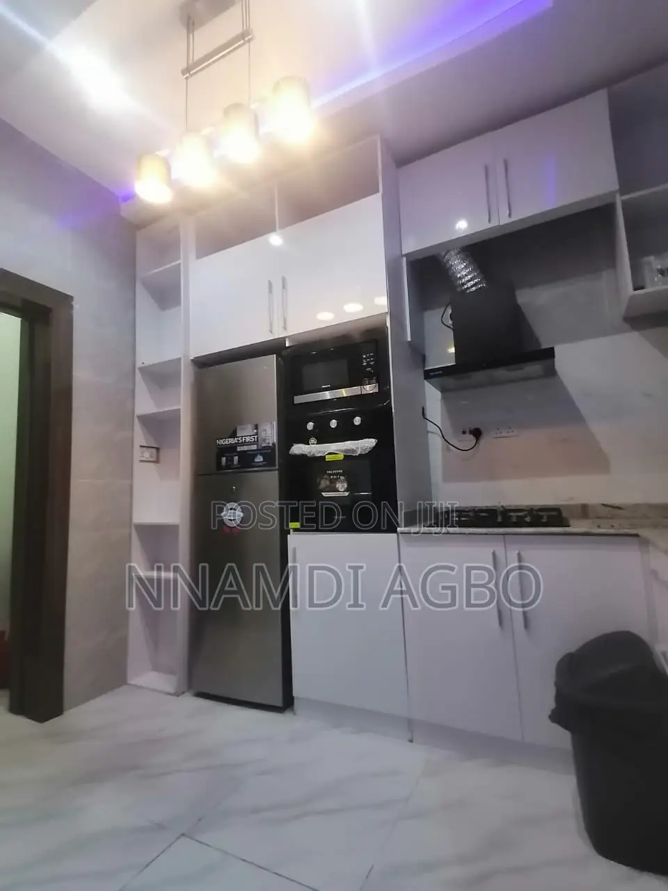Furnished 3bdrm Apartment in Lekki Phase 1 for sale