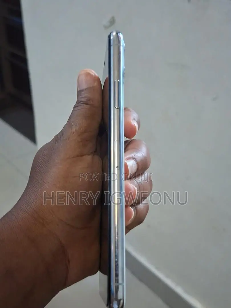 Apple iPhone 11 Pro Max 64 GB Gray