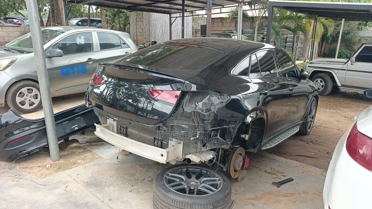 Gle63s 2023 Coupe, Amg Back Bumper