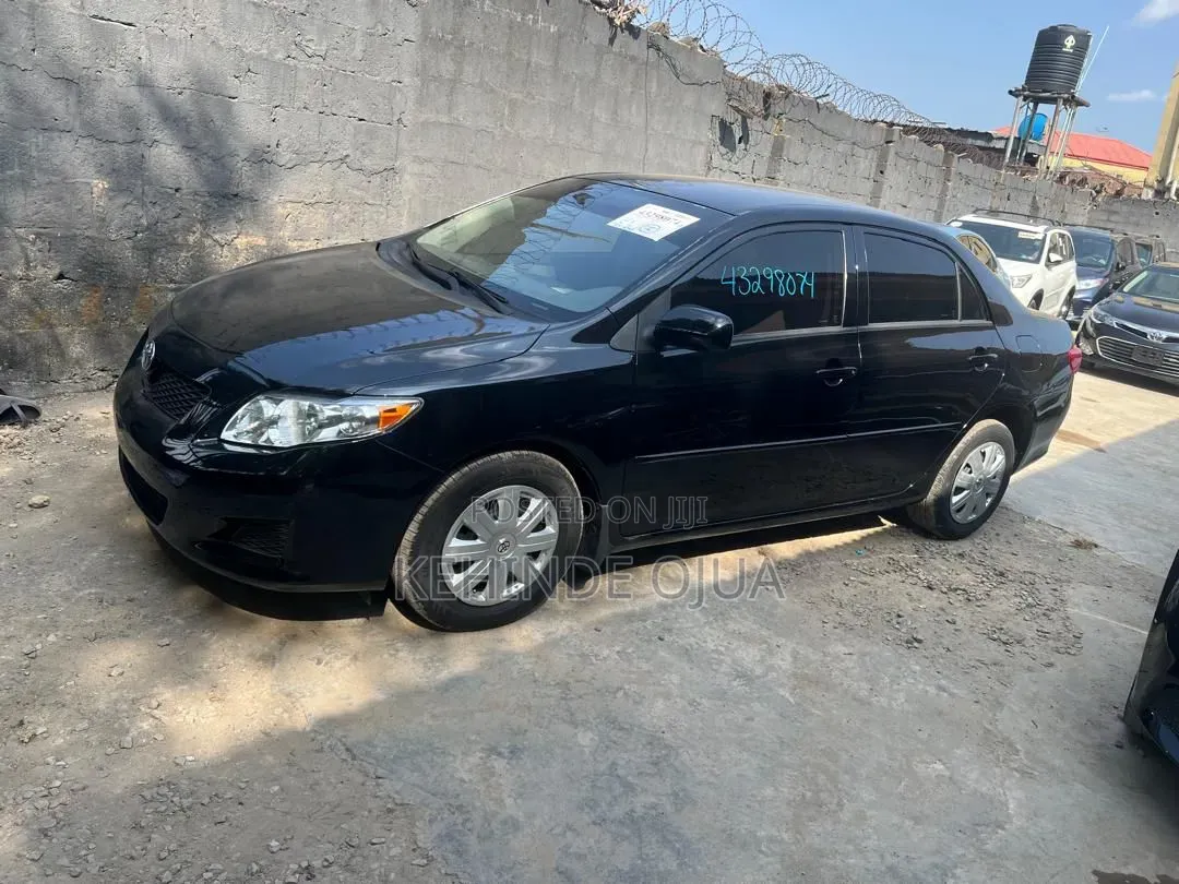 Toyota Corolla 2009 Black