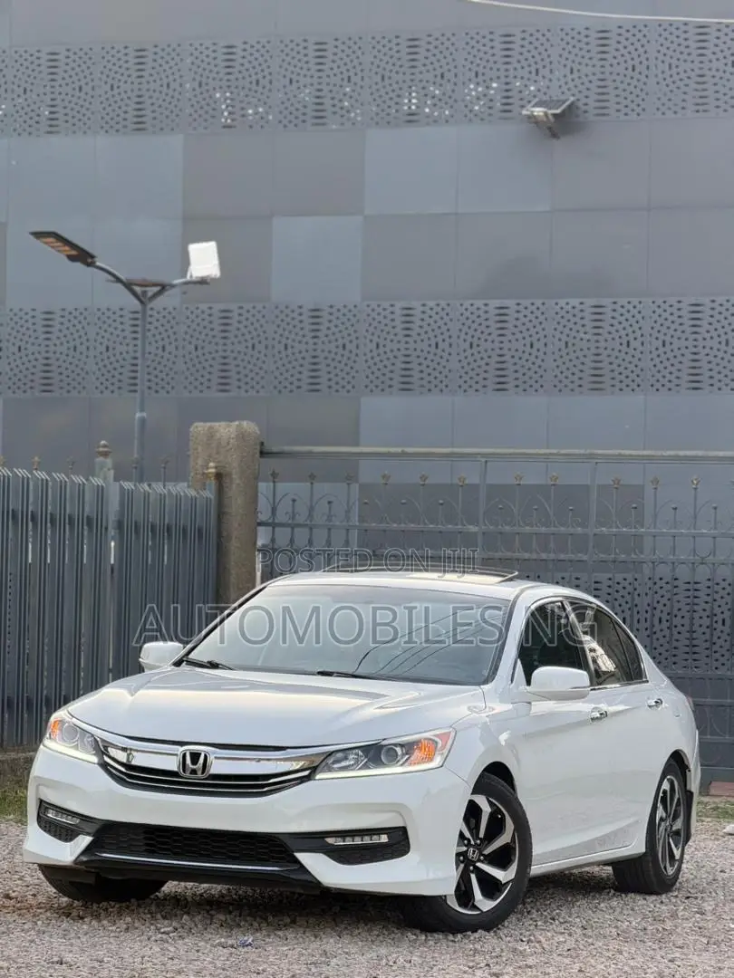 Honda Accord EX-L 4dr Sedan FWD (2.4L 4cyl 2A) 2016 White