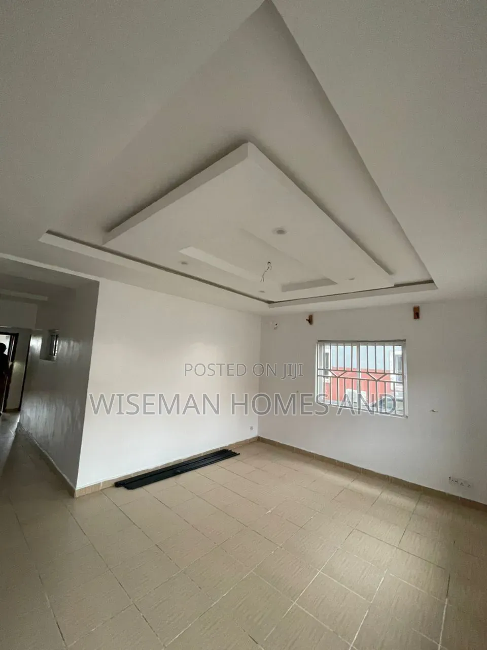 3bdrm Apartment in Monastery Road Shop for rent