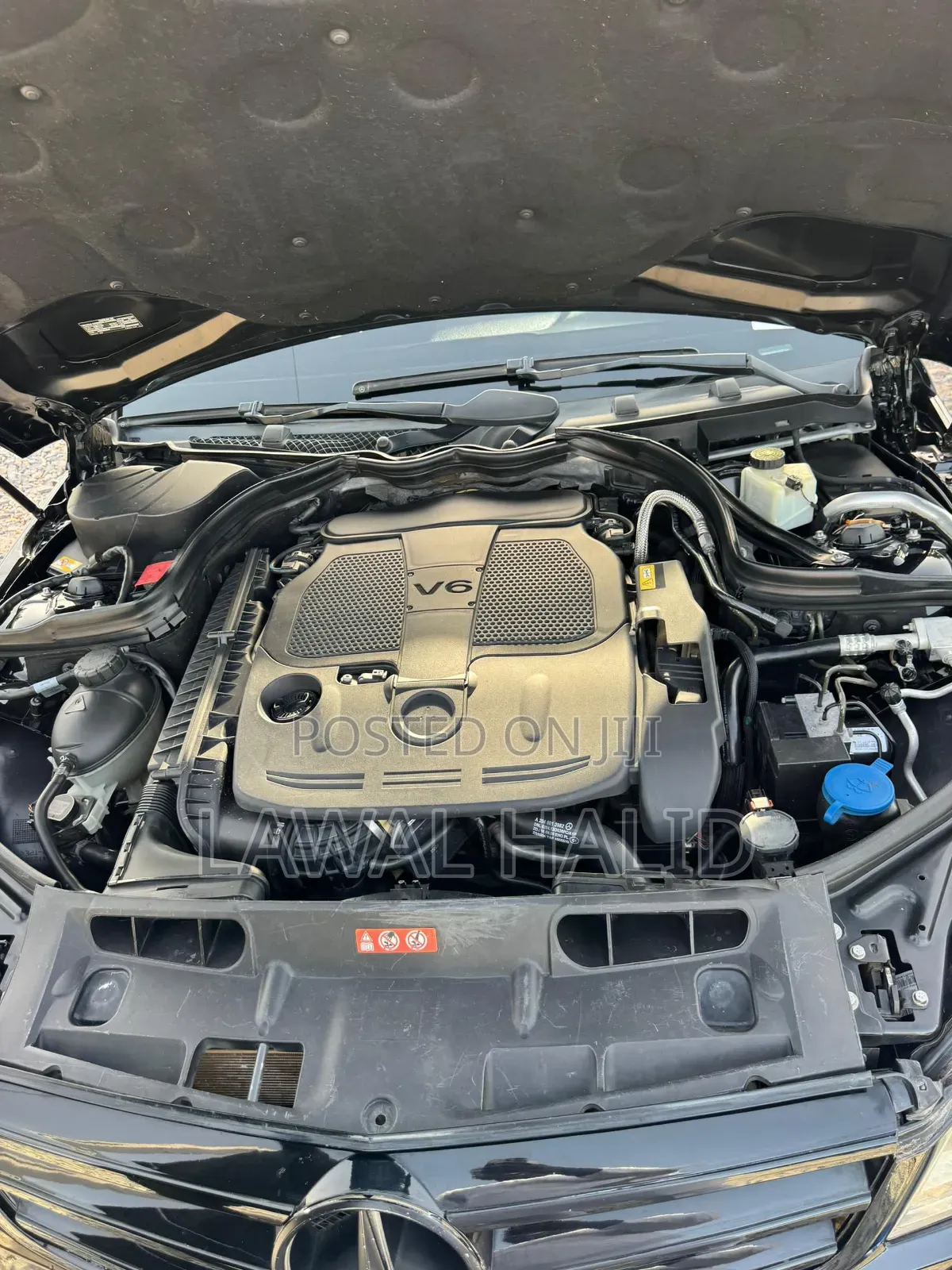 Mercedes-Benz C300 2025 Black