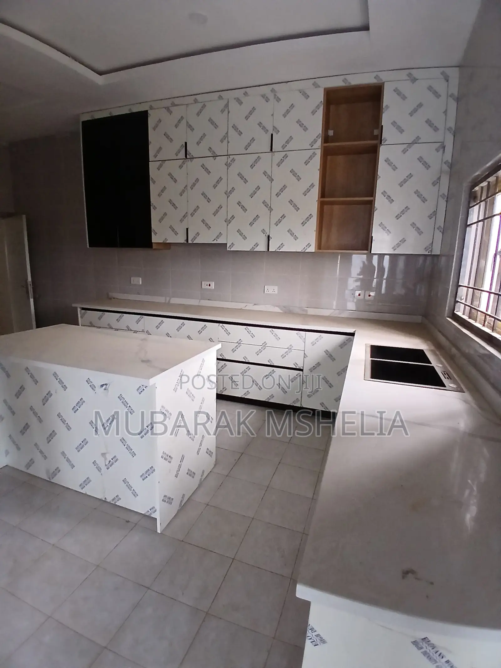 3bdrm Block of Flats in Kaura for sale