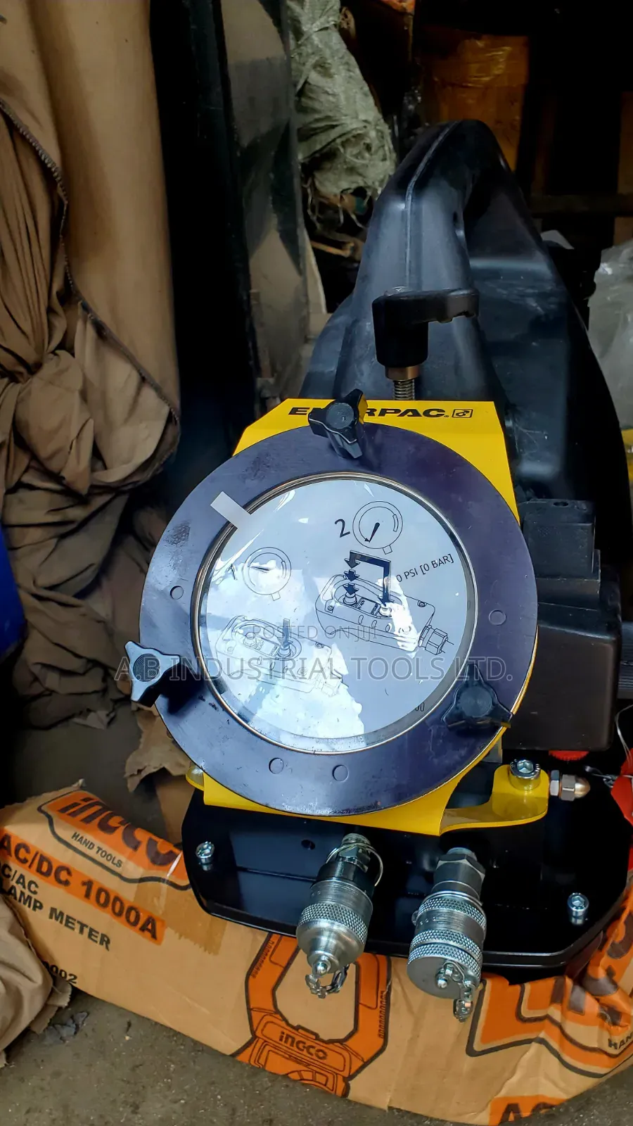 Enerpac Air Hydraulic Torque Wrench Pump Machine