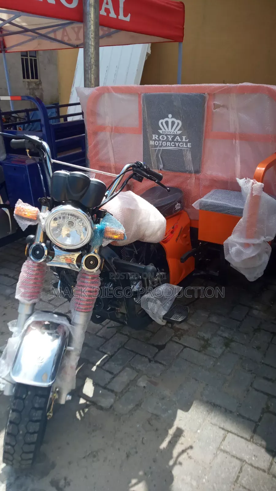 New Royal Motorcycle 2026 Orange