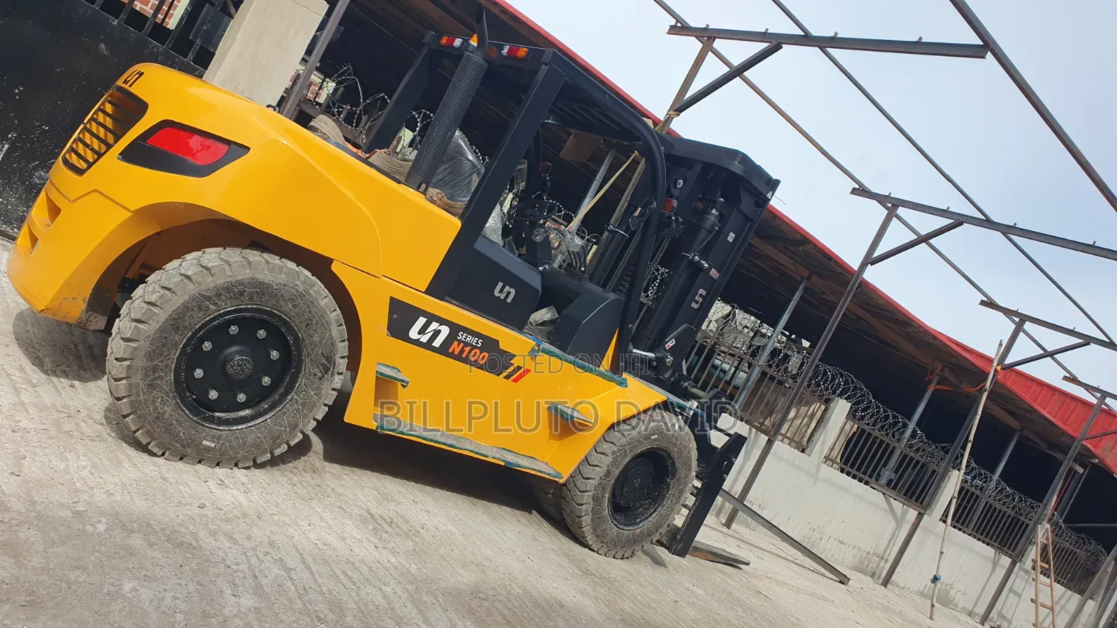Un Series N100 Diesel Forklift,