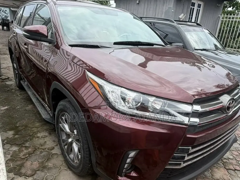 Toyota Highlander 2015 Burgundy