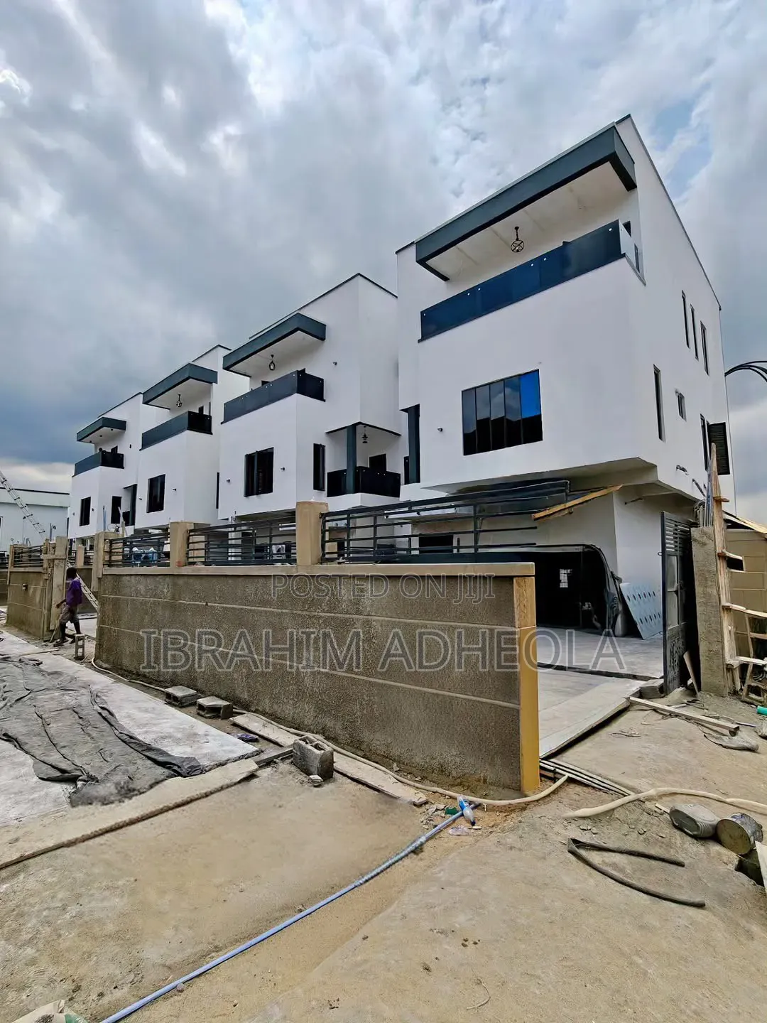 4bdrm Duplex in Opebi for sale