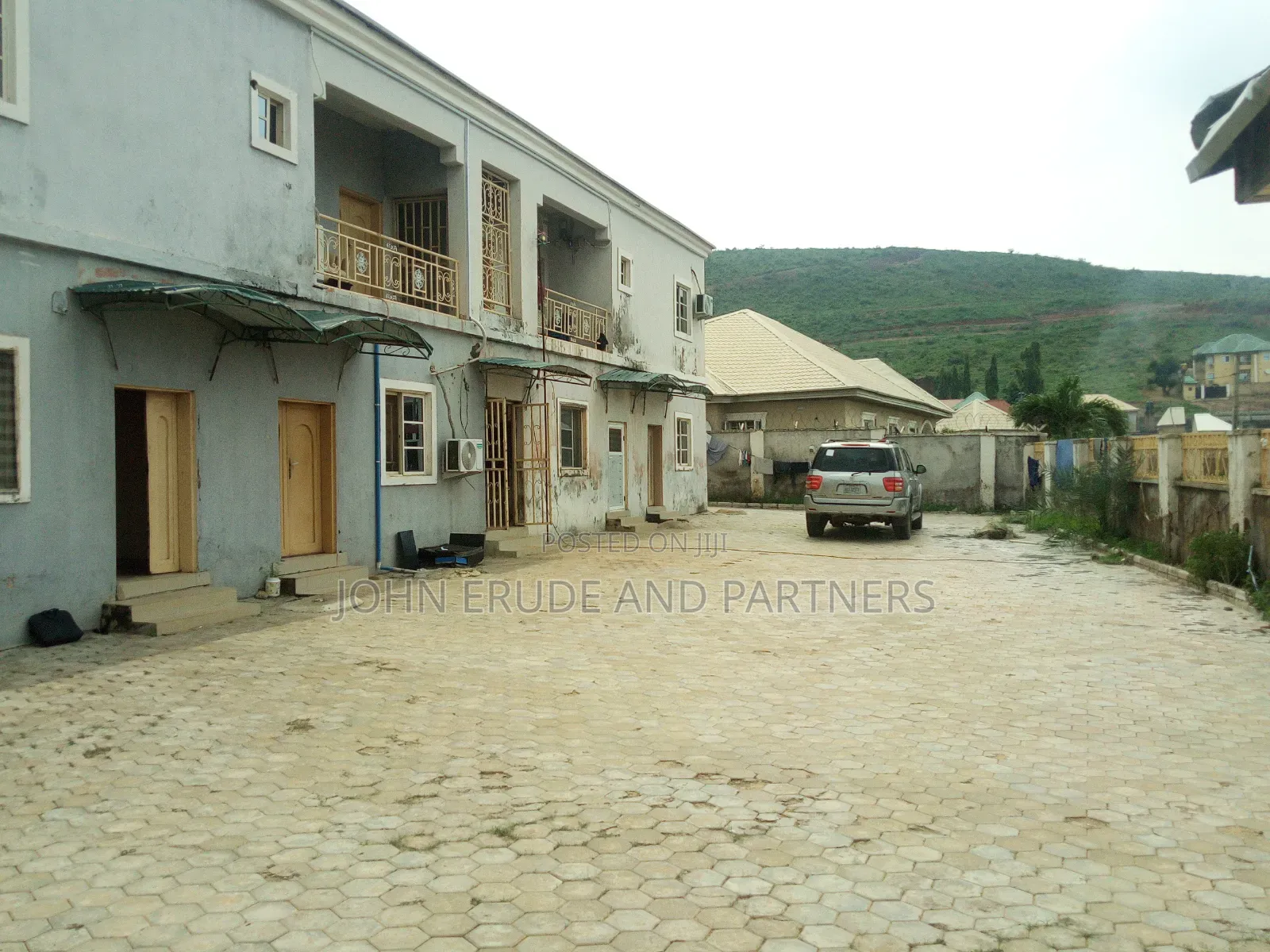 1bdrm Block of Flats in Jikwoyi Phase 1 for rent