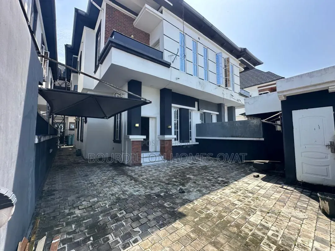 4bdrm Duplex in Chevron Lekki Lagos for rent