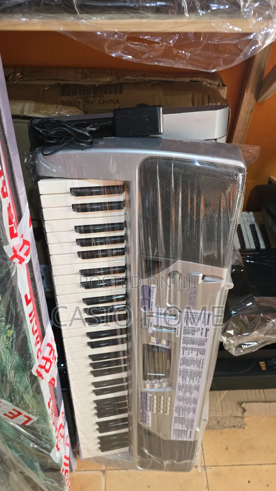 Neat Working Casio Ctk496 Keyboard Piano With Transpose and Adapter