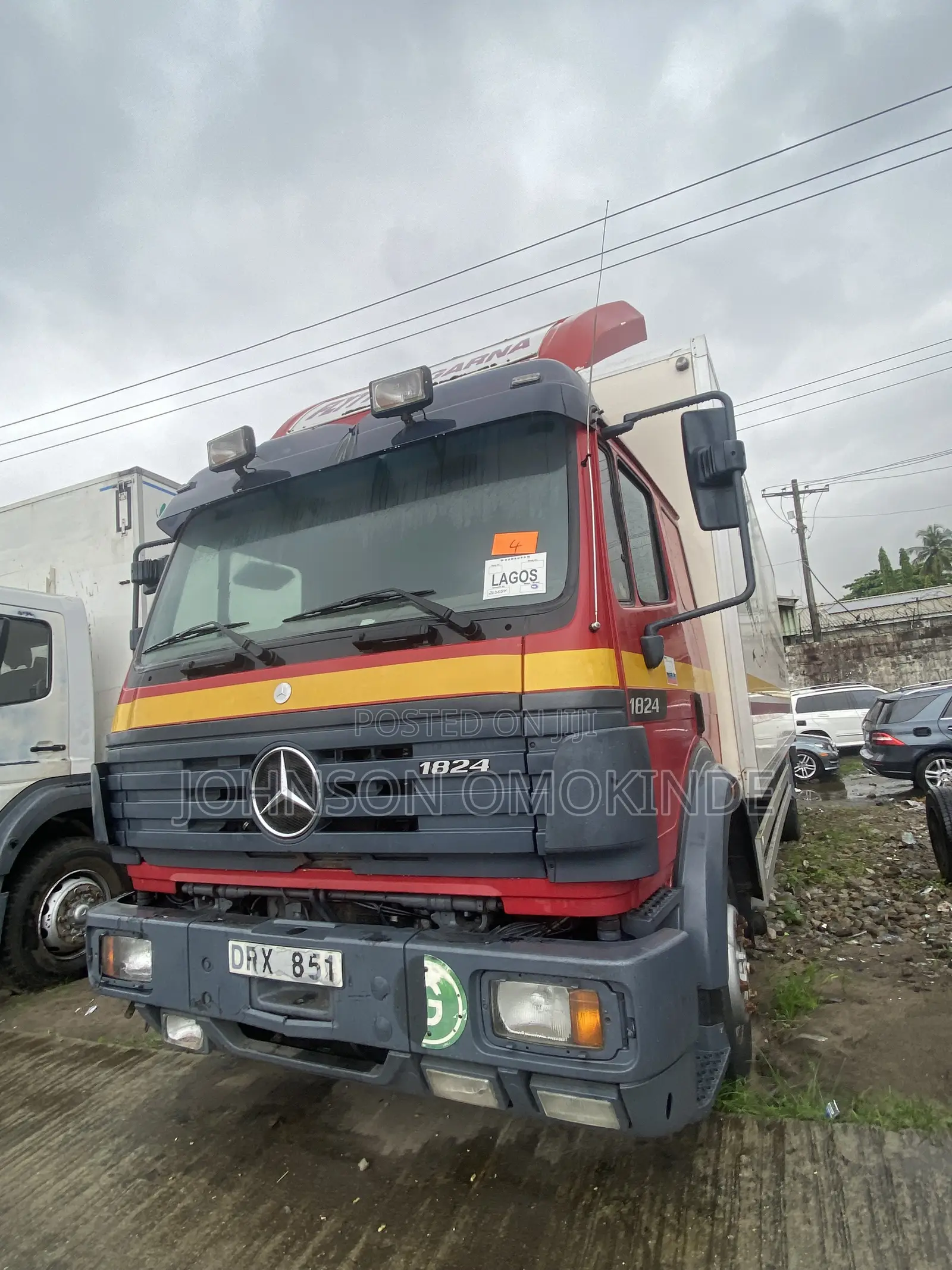 Mercedes Benz 1824 Container Body