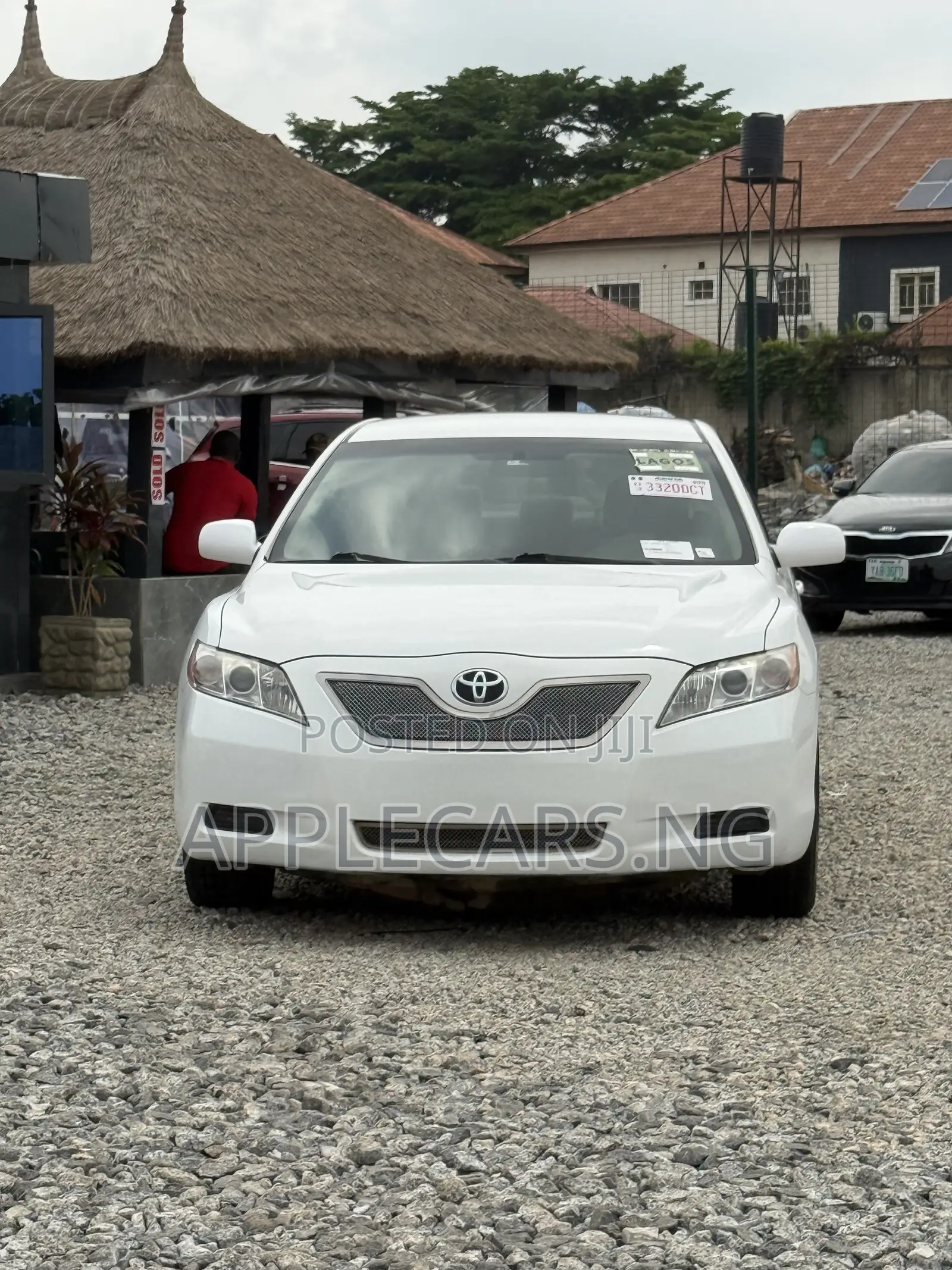 Toyota Camry LE 4dr Sedan (2.4L 4cyl 5A) 2009 White