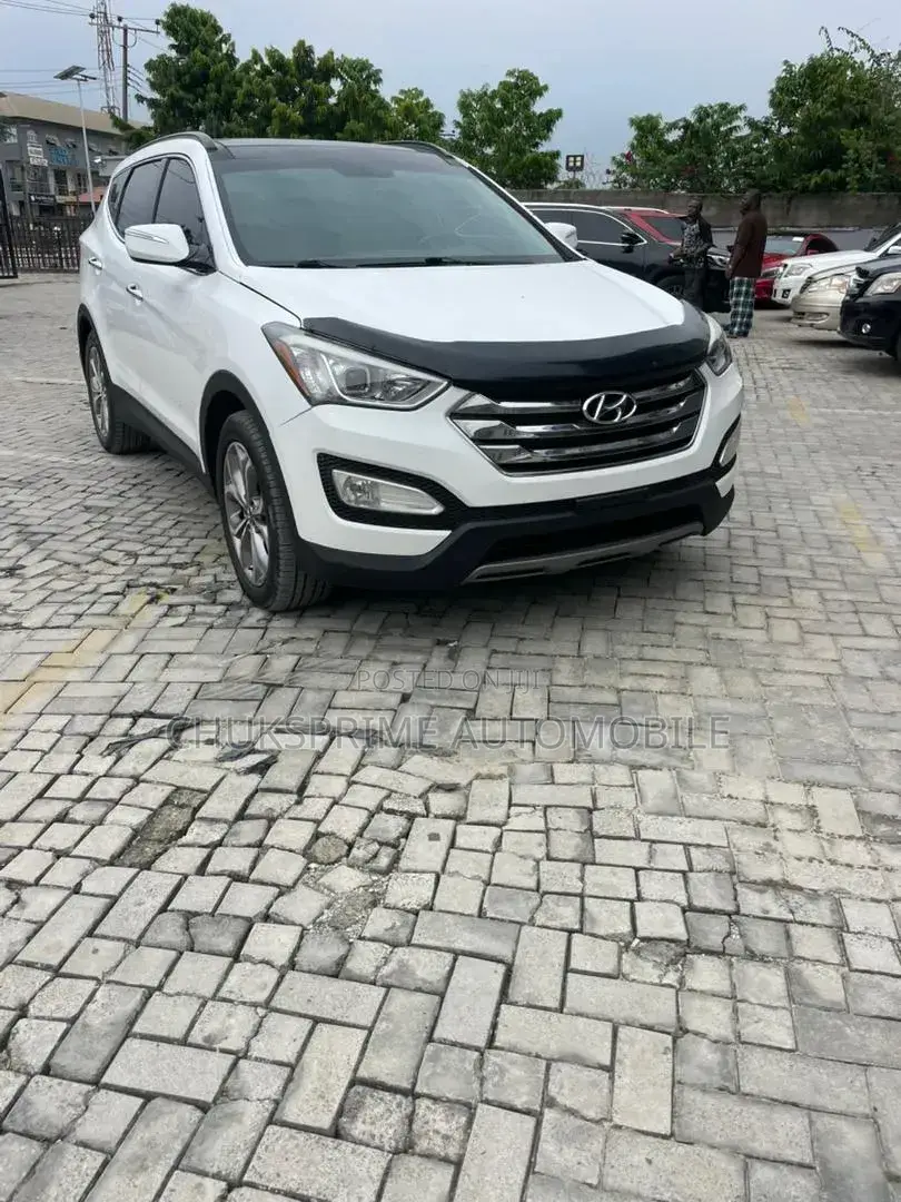 Hyundai Santa Fe 2014 White