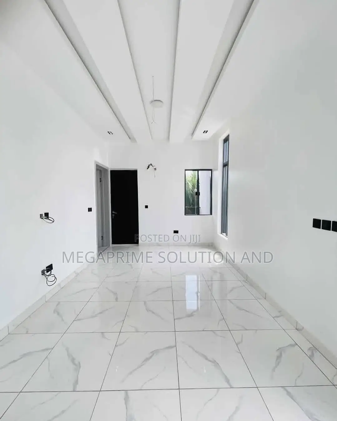 5bdrm Duplex in Off Lekki-Epe Expressway for sale