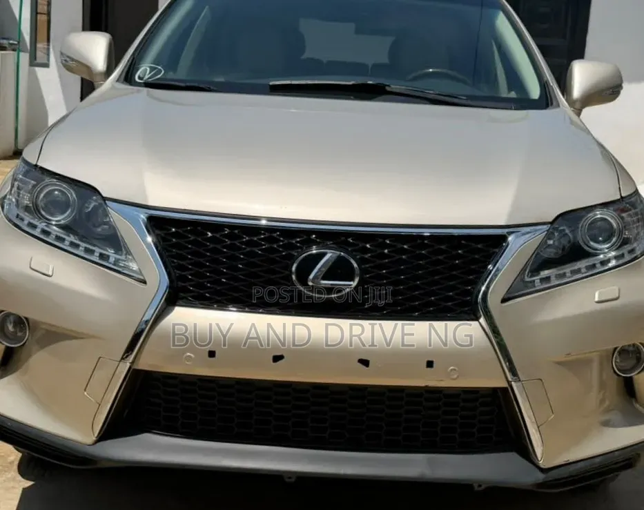 Lexus RX 350 FWD 2013 Gold