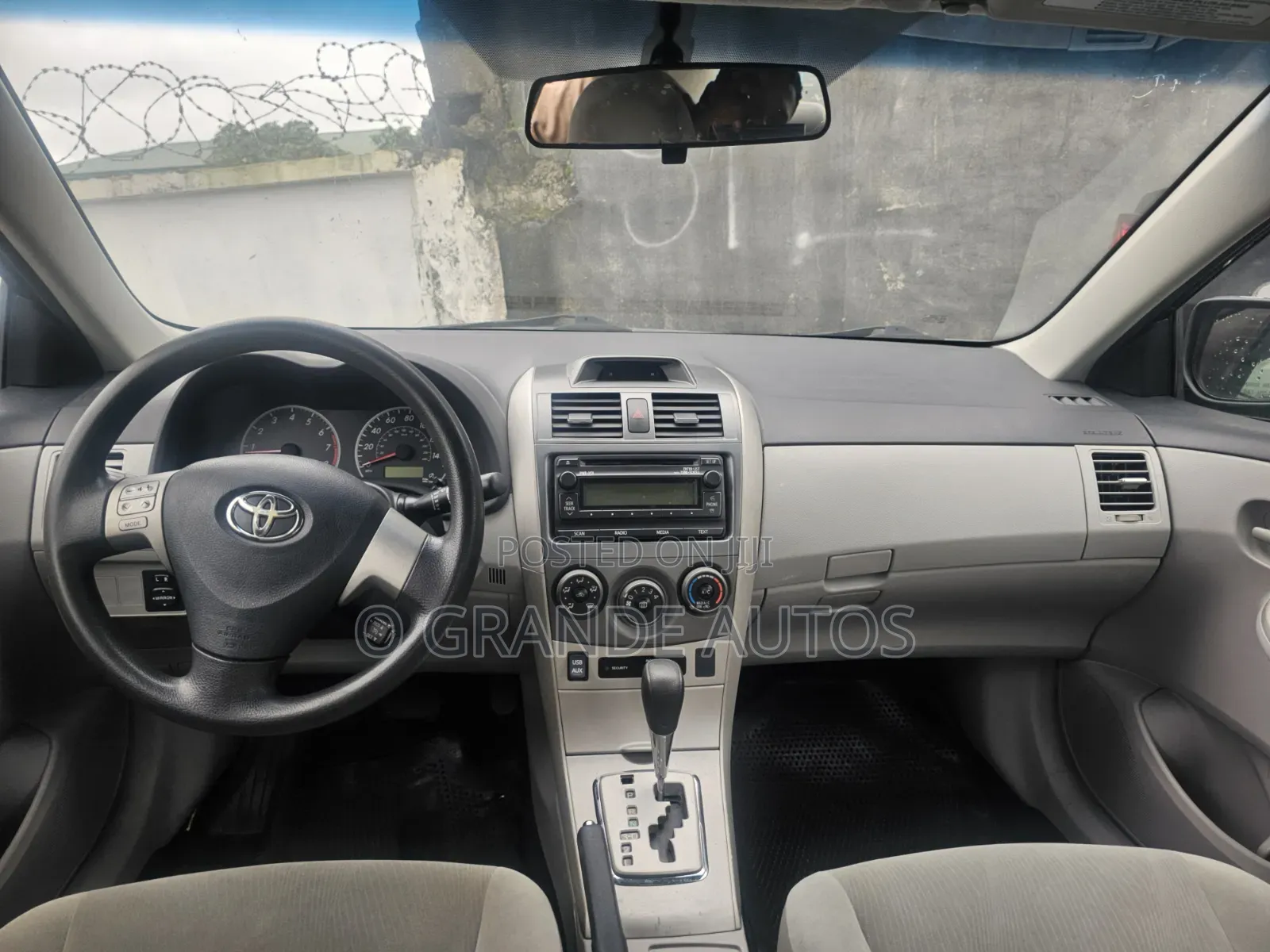 Toyota Corolla 2010 Blue