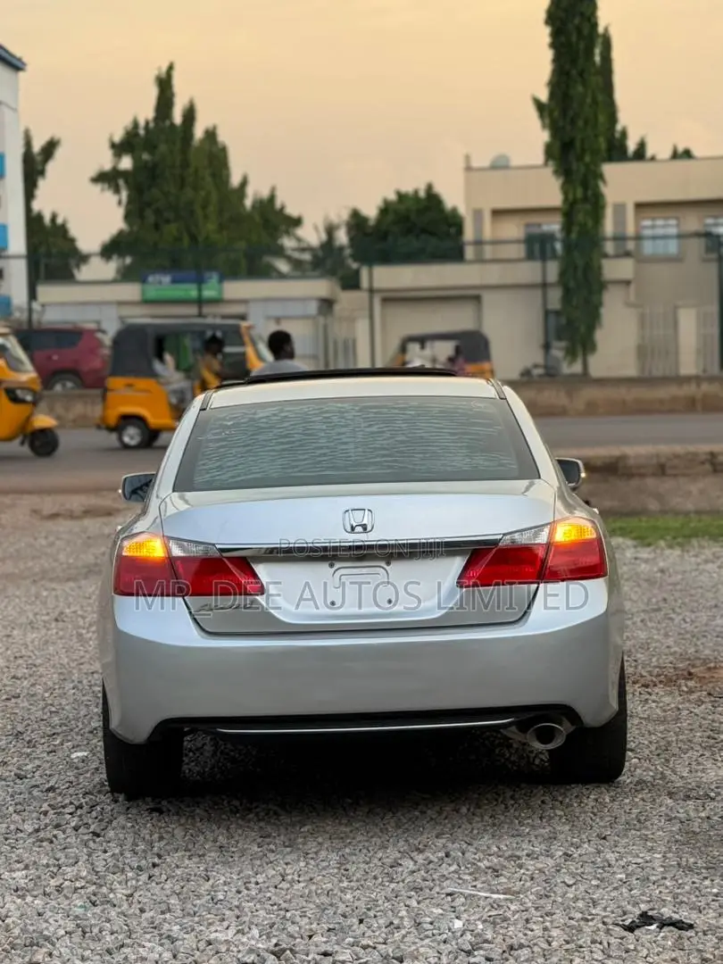 Honda Accord 2013 Silver