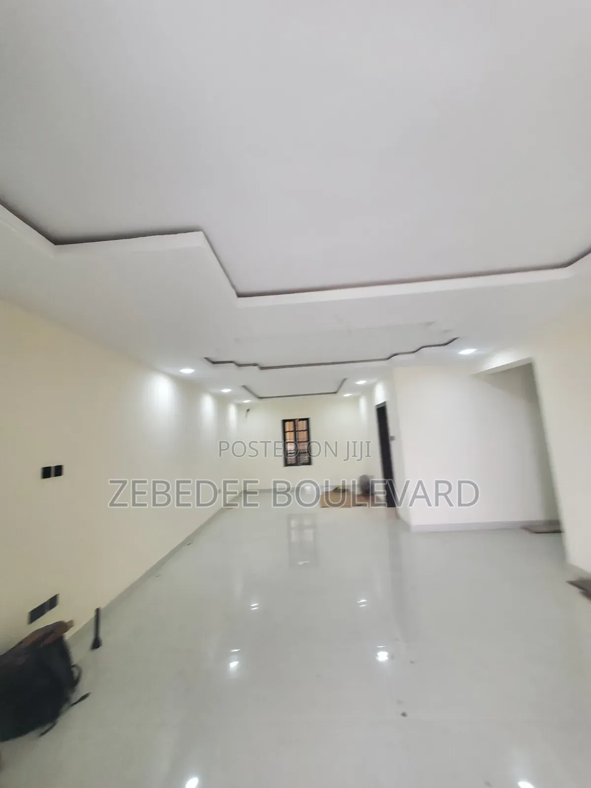 3bdrm Block of Flats in Kaura for rent