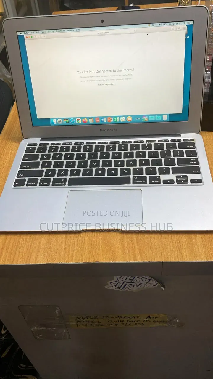 Laptop Apple MacBook Air 2012 8GB Intel Core i5 SSD 128GB