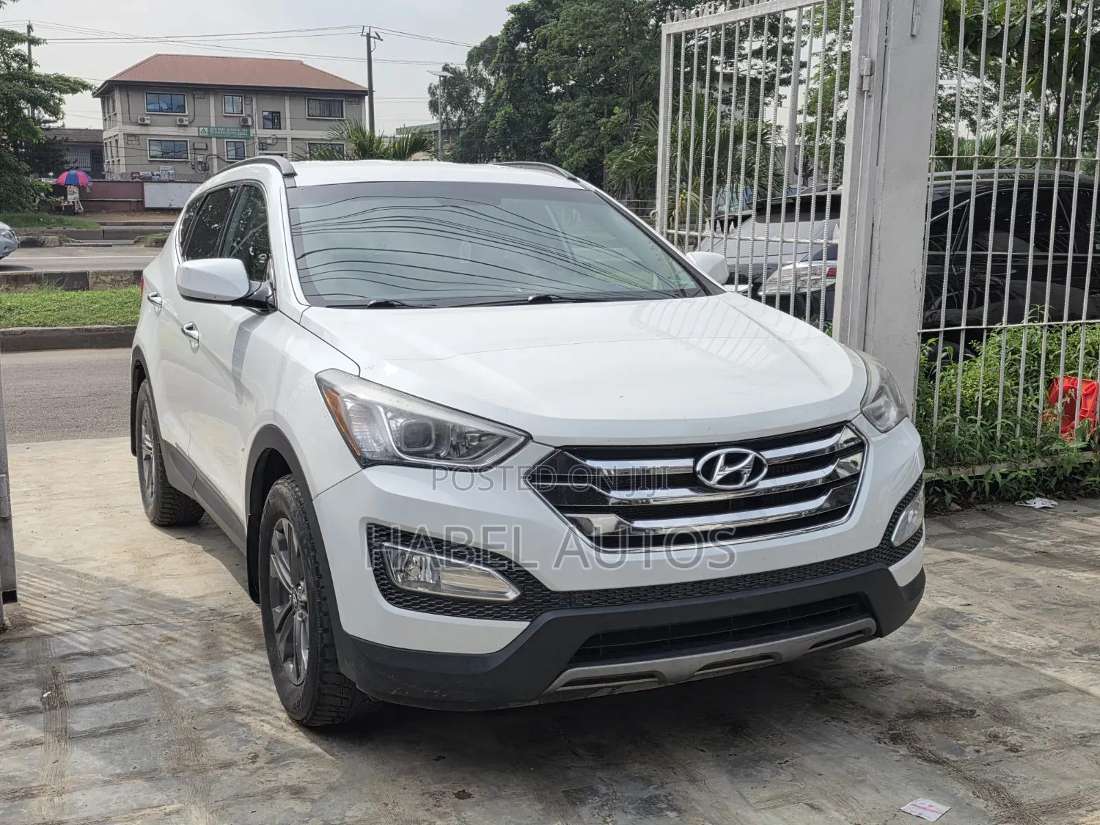 Hyundai Santa Fe Limited 4dr SUV AWD (3.3L 6cyl 6A) 2014 White